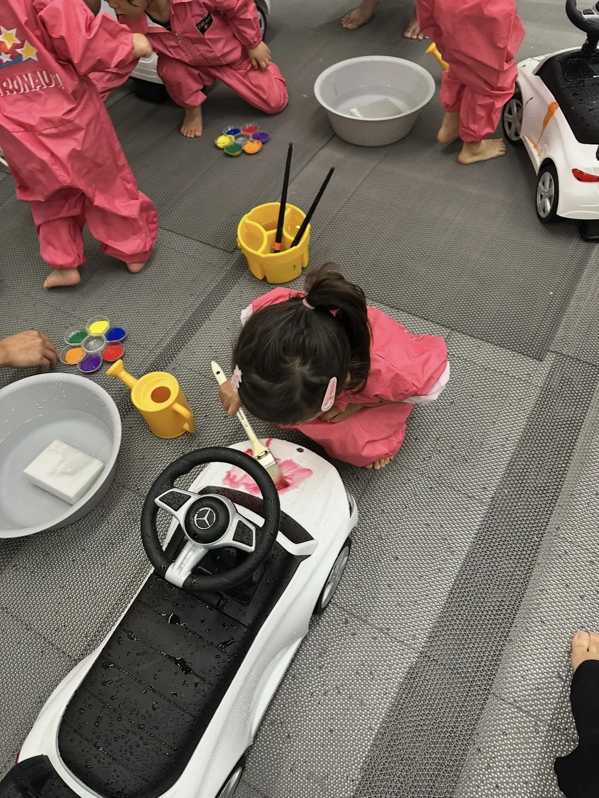 Sangsang Sketch indoor kids café ball pit sand play Yongsan